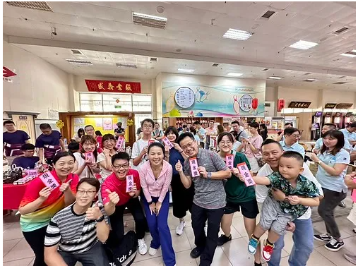 Yuan Ze University’s College of Management Holds the First Management Cup Bowling Fellowship Tournament